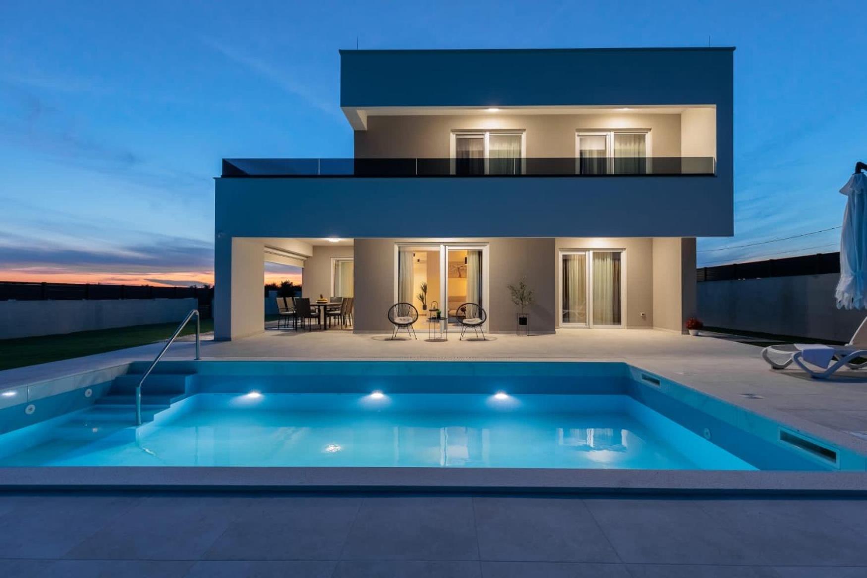 Mara Villa